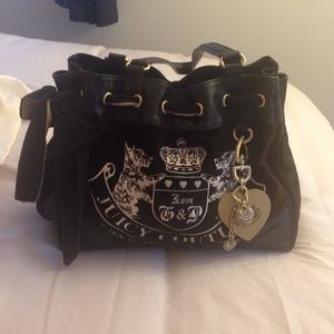 Juicy couture black velour daydreamer bag