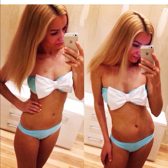 🌷 Bow Bikini 🌷 - Picture 2 of 4