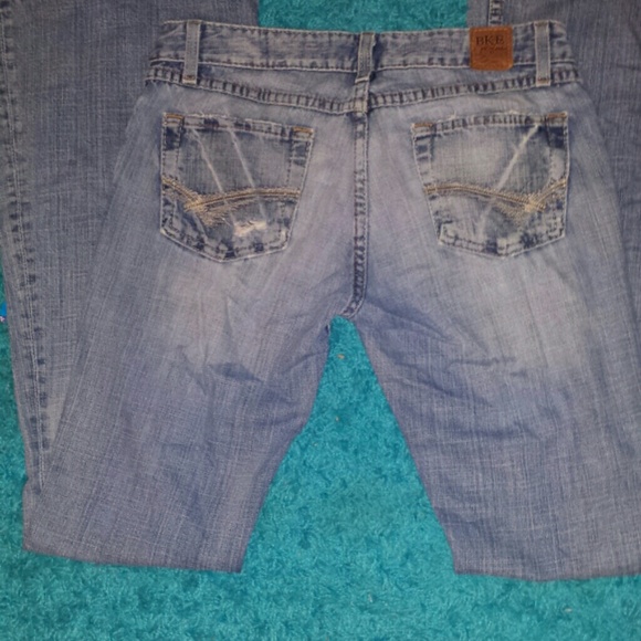 BKE jeans 27x33 1/2