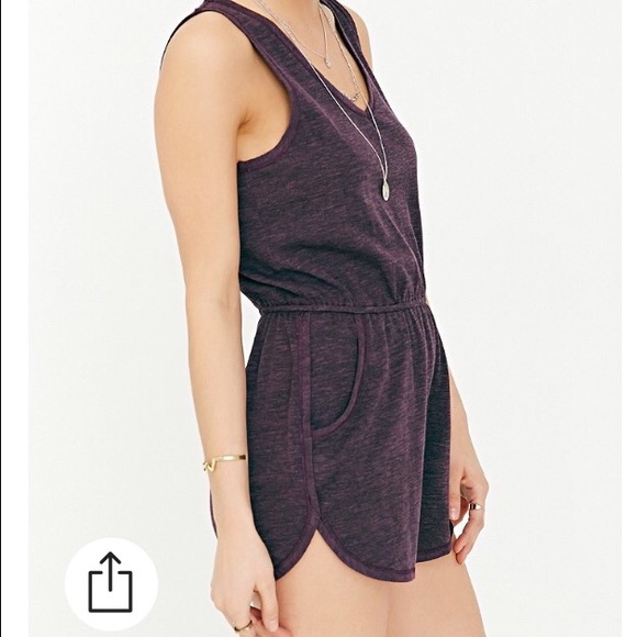 ✖️SOLD✖️ URBAN OUTIFTTERS maroon romper