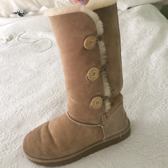 Bailey button sand UGGS