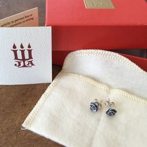 Never worn James Avery Rose Studs