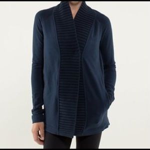 lululemon - Bliss Break Wrap Navy - 8