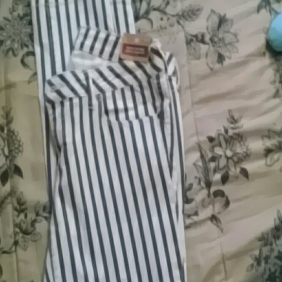 Aeropostale Jeans - Picture 1 of 1