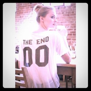 BRANDY MELVILLE 'The End 00' white crop