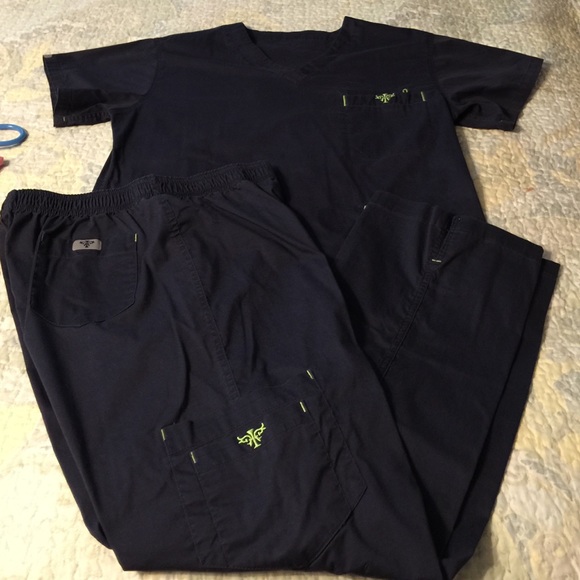 Mure Couture scrubs