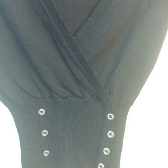 Black top - Picture 4 of 4