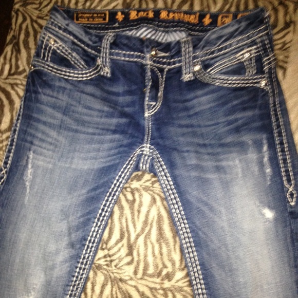 Rock revival jeans size 28