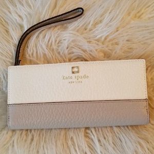 Kate Spade Buttermilk Clutch NWT