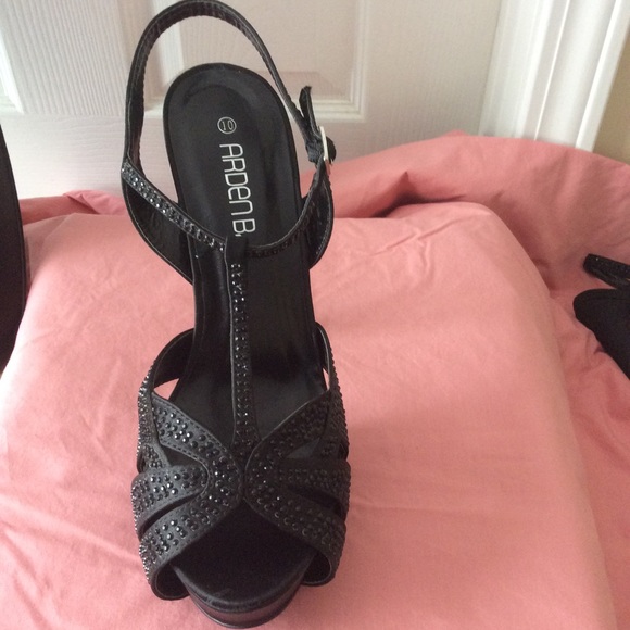 Arden B Black Sequin Heels