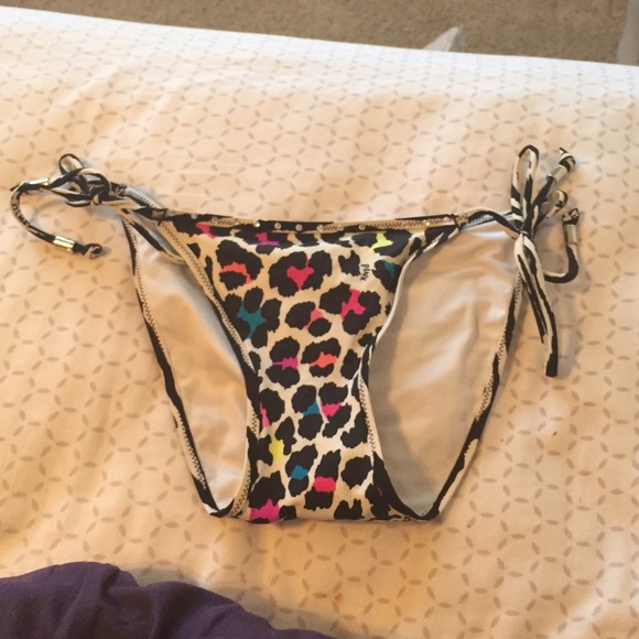 Half zebrahalf cheetah bikini bottoms w/ diamonds