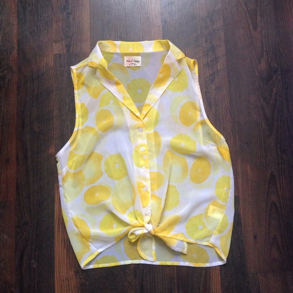 🍋Black Poppy sheer lemon top