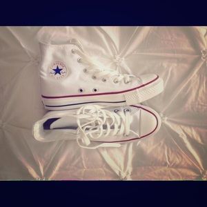 🎀White Converse🎀