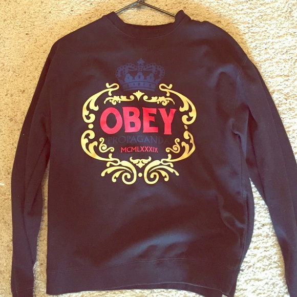Obey crue neck