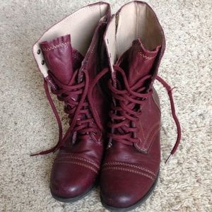 Maroon Steve Madden boots