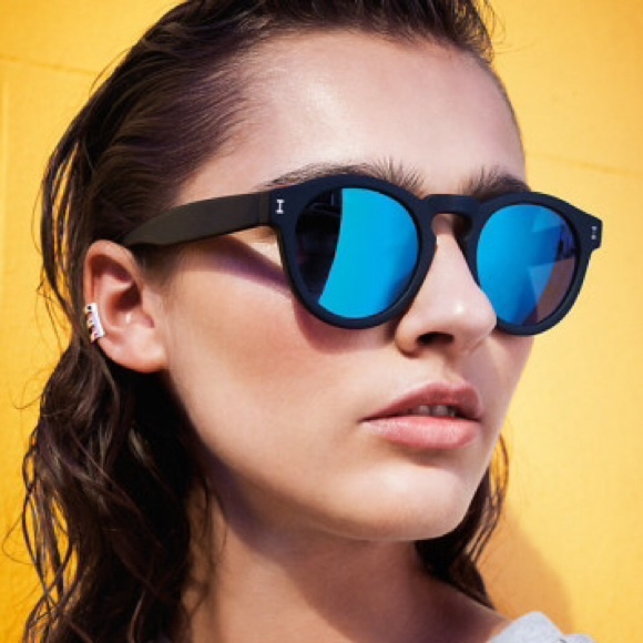 Illesteva Leonard Blue Mirrored Sunglasses