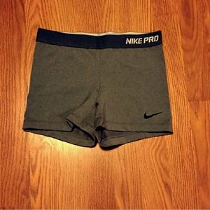 NIKE PROS
