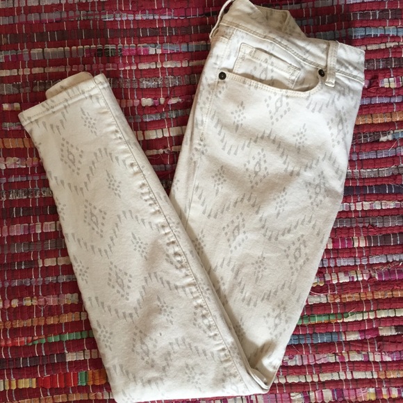 Printed jeans