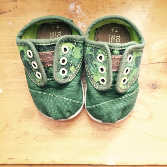 Toddler Toms