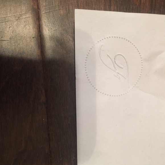 Cursive F embossing machine - Picture 3 of 3