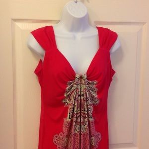 🎀Patterned fuchsia colored dress!