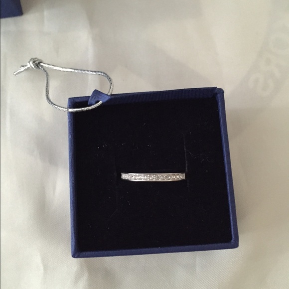 Swarovski Rare Ring - Picture 2 of 3
