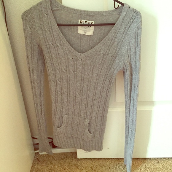 log sleeve shirt