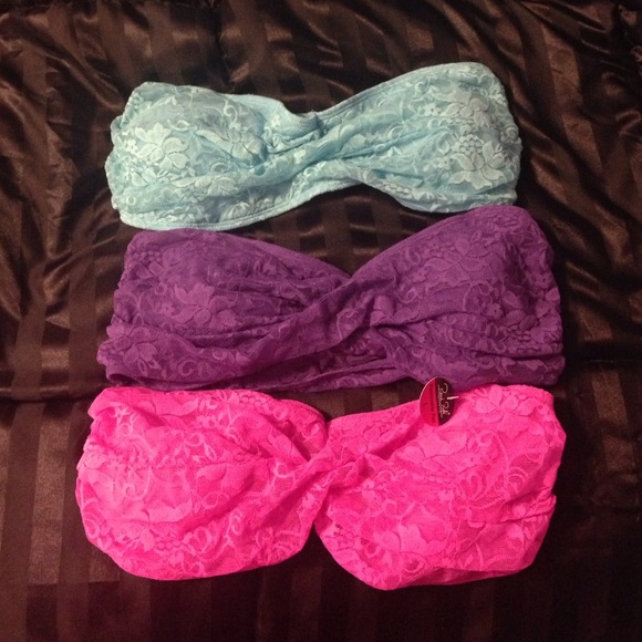 ❌SOLD IN BUNDLE❌Lace colorful bandeau!