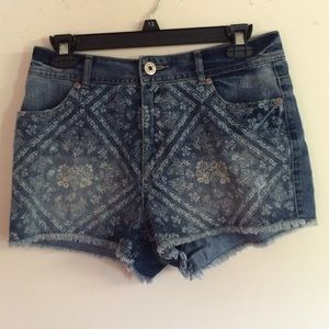 Patterned High Waisted Shorts