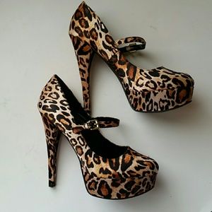 Shoedazzle Tatianna