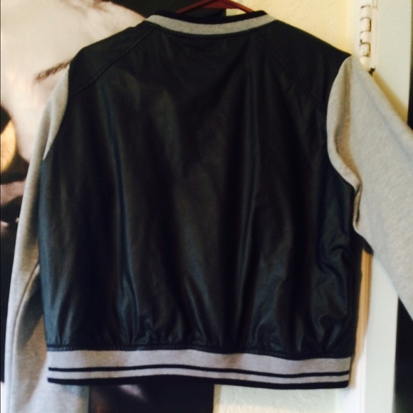 Jacket - Picture 2 of 2