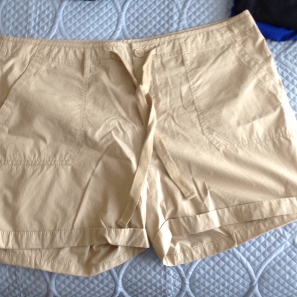 PLUS SIZE SHORTS