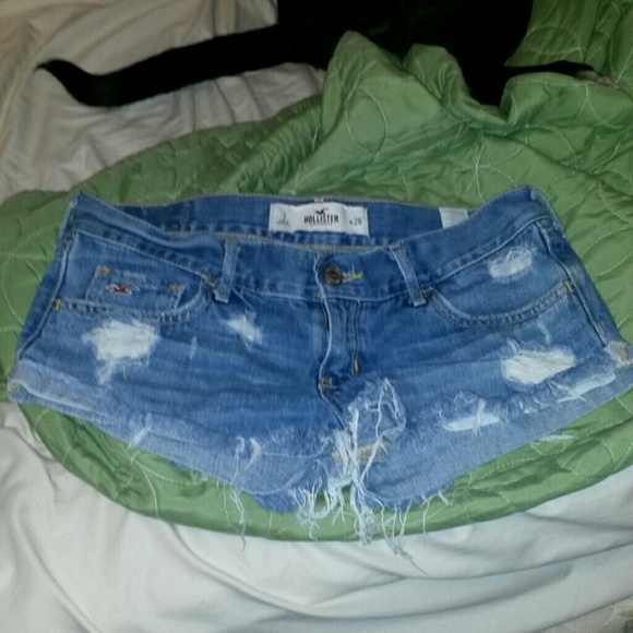 Hollister Jean Shorts size 3