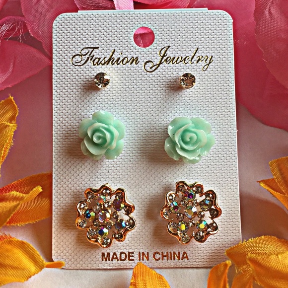 Boutique Jewelry - ❗️🚫SOLD❗️Mint of Blooms Set