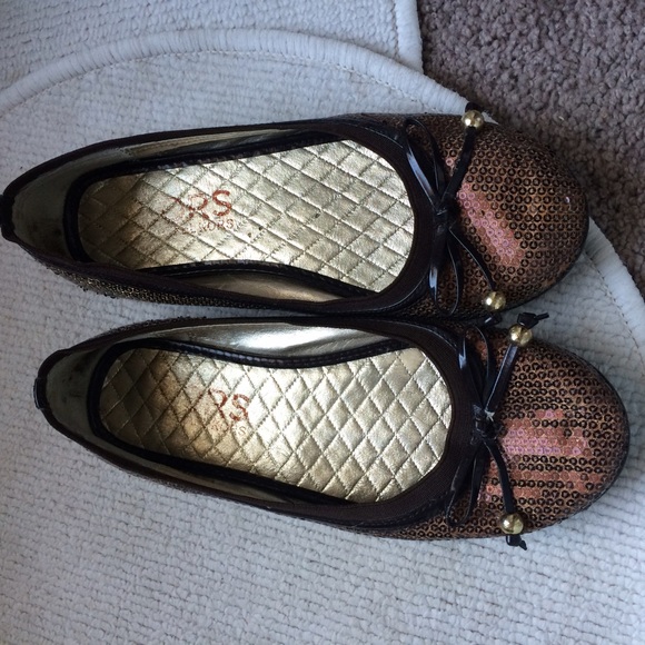 Michael Kors flats