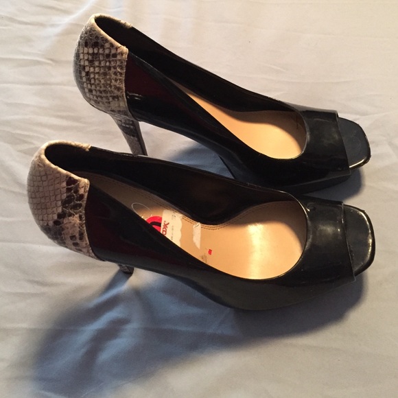 Jessica Simpson - Picture 2 of 4