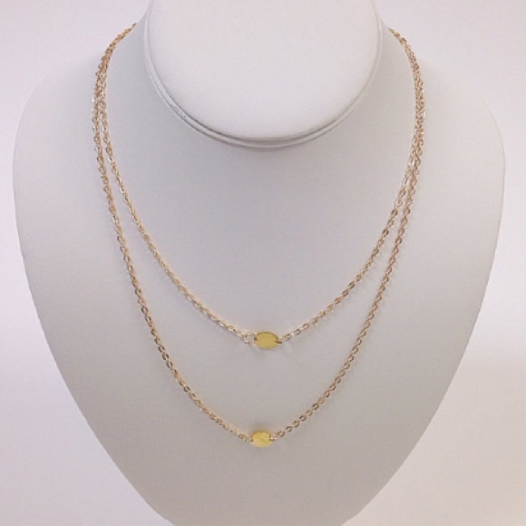 NWOT Gold layer disc necklace - Picture 2 of 3
