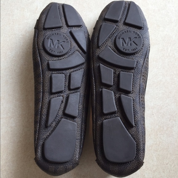 Michael Kors flats - Picture 2 of 2