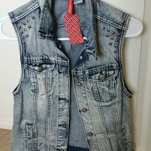 H&M denim sleeveless blazer