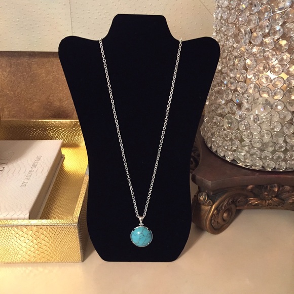 LELE SADOUGHI "Half-Moon Pendant"!