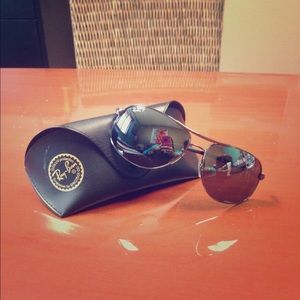💯 Authentic Ray-Ban Sunglasses➰Polarized