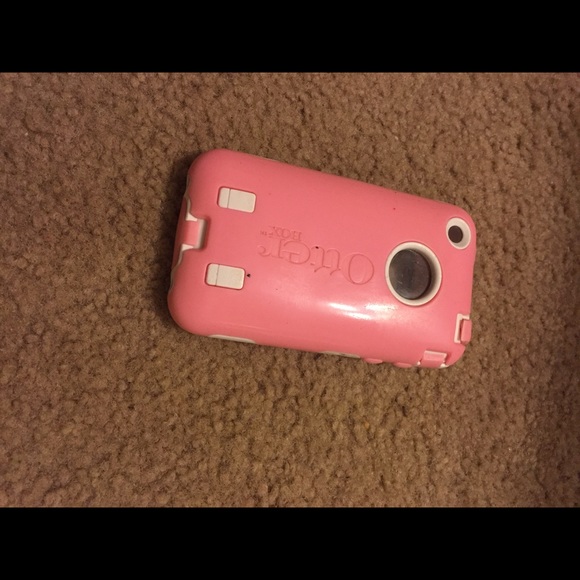 Light Pink 3GS Otterbox