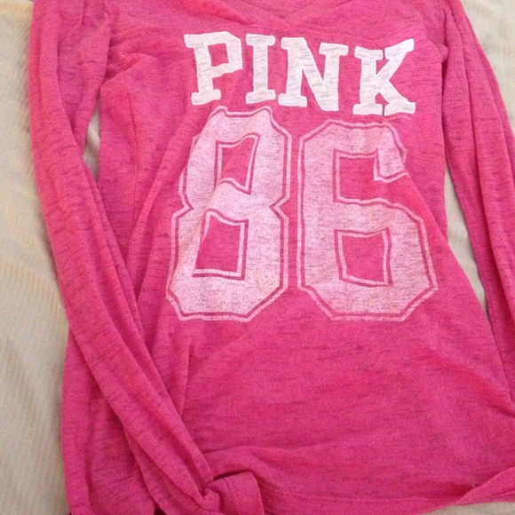 vs pink v neck long sleeve