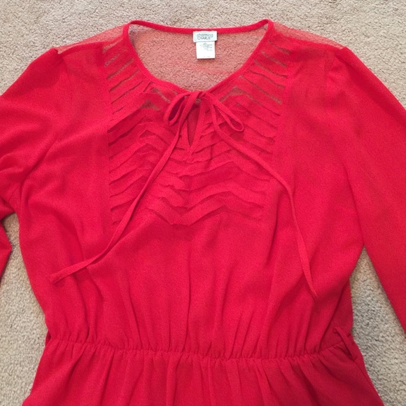 Romantic & Feminine red - Picture 2 of 4