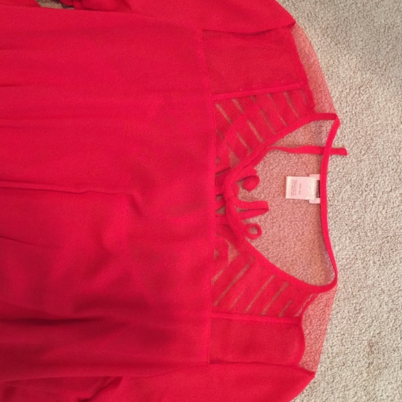 Romantic & Feminine red - Picture 4 of 4