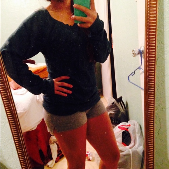 Sweater - Picture 2 of 3