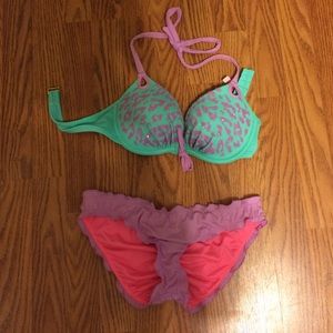 Victoria's Secret bikini brand new!!