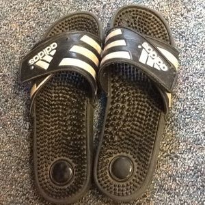 Adissage slides