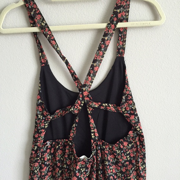 Floral open back dress - Picture 2 of 3