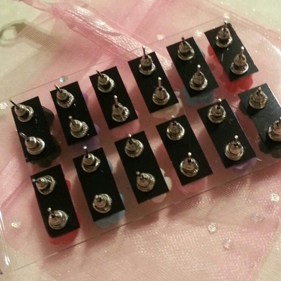 Glitter rose ear ring studs 2 for $5 mix&match - Picture 3 of 4